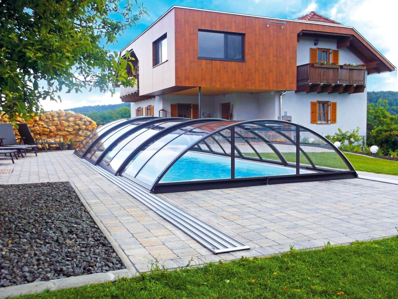 Alukov AZURE Compact