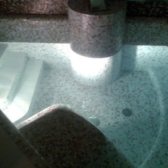 Jacuzzi_8.jpg
